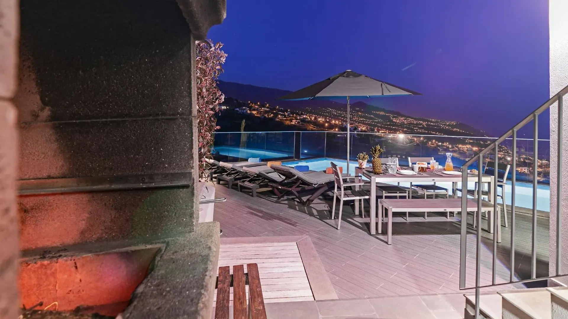 Villa Clementina | Cliffs&Ocean | Heated Pool Prazeres